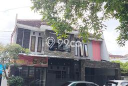Dijual Kost di Tenggilis Mejoyo, Surabaya, 19 KT, 13 KM, Luas 450m2 Dijual Kost di Tenggilis Mejoyo, Surabaya, 19 KT, 13 KM, Luas 450m2