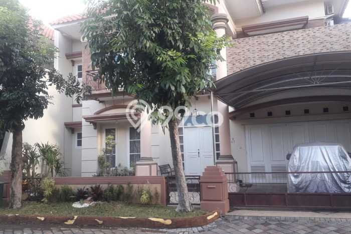 For Sale! Luxury House LT 300m2 Desain Modern di Keputih For Sale! Luxury House LT 300m2 Desain Modern di Keputih