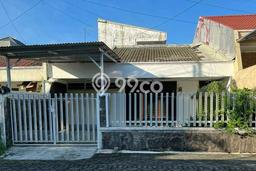 Rumah Modern 5 KT LT 176m2 di Manyar Rumah Modern 5 KT LT 176m2 di Manyar