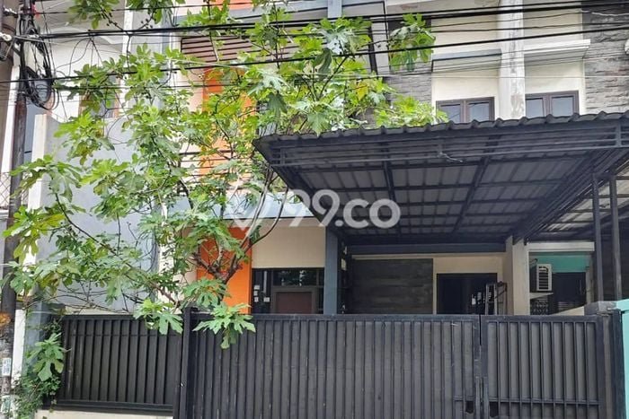 Dijual Rumah Minimalis Bagus Punya 4 KT di Jambangan Surabaya SHM Dijual Rumah Minimalis Bagus Punya 4 KT di Jambangan Surabaya SHM