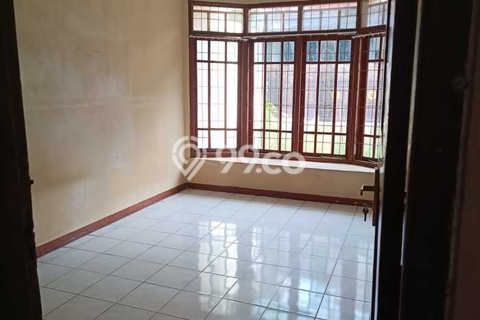 Lokasi strategis! Rumah siap pakai dikontrakkan di Coblong LB 100m2 Lokasi strategis! Rumah siap pakai dikontrakkan di Coblong LB 100m2