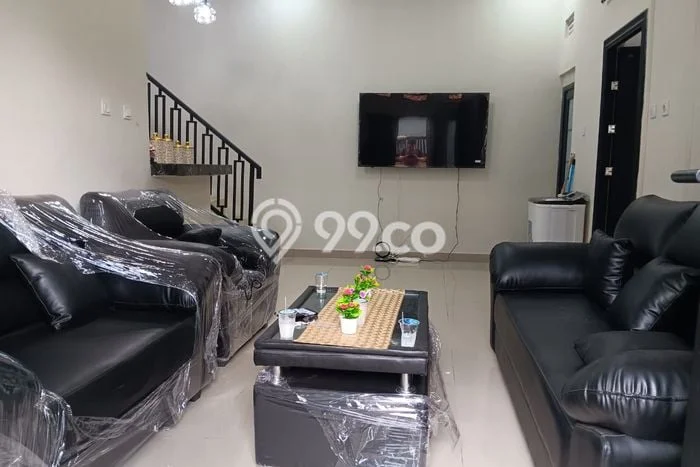 Lokasi terbaik! Rumah siap pakai dikontrakkan di Coblong LB 170m2 Lokasi terbaik! Rumah siap pakai dikontrakkan di Coblong LB 170m2