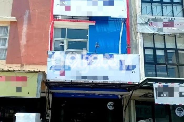 Ruko Komersial Dijual di Wiyung Surabaya LT 145m2 & LB 315m2 Ruko Komersial Dijual di Wiyung Surabaya LT 145m2 & LB 315m2