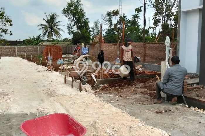 Rumah Modern LB/LT 40m2/80m2 Siap Huni Area Kota Pacitan, Pacitan Rumah Modern LB/LT 40m2/80m2 Siap Huni Area Kota Pacitan, Pacitan