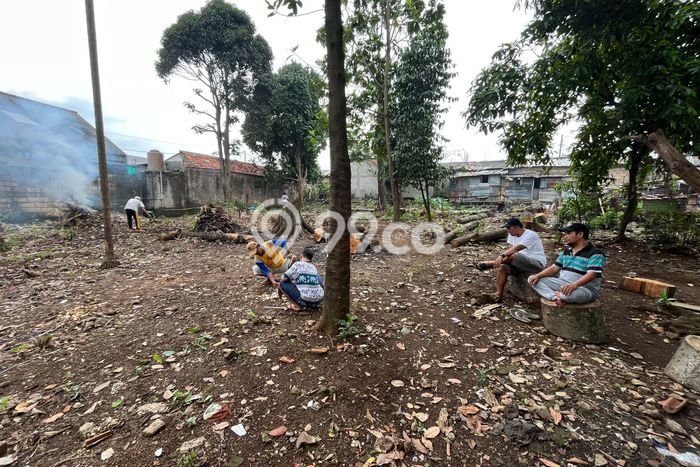 Lahan Dijual Lokasi Strategis di Depok dengan Luas 1560m2 Lahan Dijual Lokasi Strategis di Depok dengan Luas 1560m2