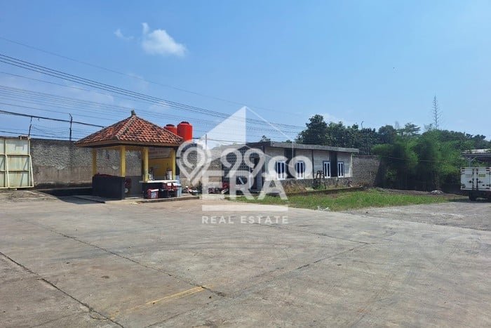 Gudang Dijual Lokasi Emas di Pagaden Luas 500m2 Gudang Dijual Lokasi Emas di Pagaden Luas 500m2