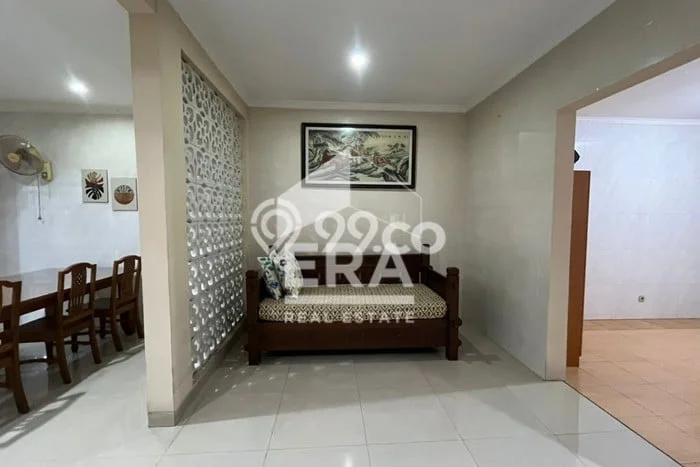 Jual Rumah Bagus Siap Huni LB 300m2 di Cikarang Selatan, Bekasi Jual Rumah Bagus Siap Huni LB 300m2 di Cikarang Selatan, Bekasi