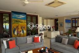 Vila Nyaman di , Luas 1450m2m², Akses ke beragam fasilitas Vila Nyaman di , Luas 1450m2m², Akses ke beragam fasilitas