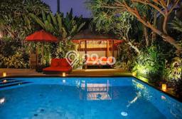 FOR SALE! Vila Kawasan , Luas 600m2m², Lokasi Premium FOR SALE! Vila Kawasan , Luas 600m2m², Lokasi Premium