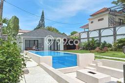 Dijual Cepat! Vila Kawasan , Dimensi 744m2m², Lokasi Premium dekat dengan berbagai kebutuhan Dijual Cepat! Vila Kawasan , Dimensi 744m2m², Lokasi Premium dekat dengan berbagai kebutuhan