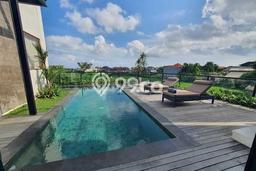 Vila di , Luas 310m2m², Ideal untuk beragam kebutuhan Vila di , Luas 310m2m², Ideal untuk beragam kebutuhan