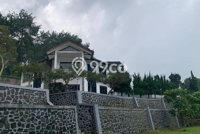 Vila Premium di Lembang, Luas 4400m2m², Kawasan Asri dan nyaman Vila Premium di Lembang, Luas 4400m2m², Kawasan Asri dan nyaman