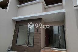 Rumah Modern Cantik 3 Kamar Siap Huni di Semarang Utara Rumah Modern Cantik 3 Kamar Siap Huni di Semarang Utara