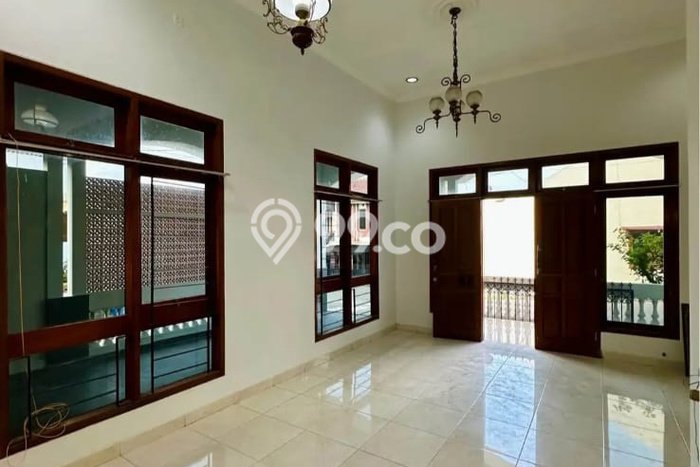 Rumah Minimalis di Ngesrep, Semarang, Luas 144m² LB 115m² Rumah Minimalis di Ngesrep, Semarang, Luas 144m² LB 115m²