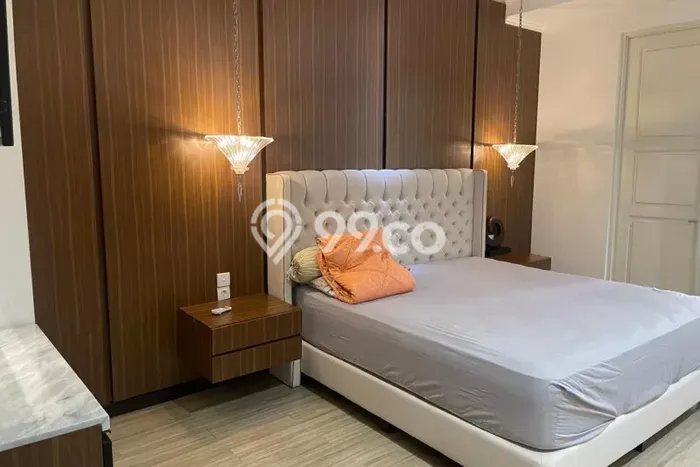 Siap Huni Apartemen di Surabaya 3 Kamar & 2 Kamar Mandi, Luas 164m2 Siap Huni Apartemen di Surabaya 3 Kamar & 2 Kamar Mandi, Luas 164m2
