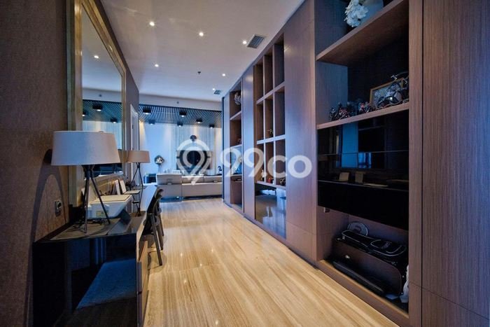 Hunian Apartemen High-Class untuk Dijual di Surabaya dengan 3 BR & 2 Kamar Mandi Hunian Apartemen High-Class untuk Dijual di Surabaya dengan 3 BR & 2 Kamar Mandi