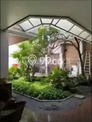 Ready to Use! Premium House LT 1080m2 Desain Modern di Raya Darmo Ready to Use! Premium House LT 1080m2 Desain Modern di Raya Darmo