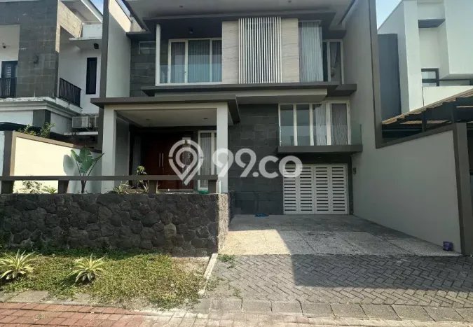 Jual Rumah Mewah Elegan Dengan View Cantik di Citraland, Surabaya Jual Rumah Mewah Elegan Dengan View Cantik di Citraland, Surabaya