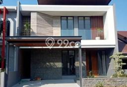 Hunian Elit LB 335m2 Siap Pakai Desain Elegan di Citraland, Surabaya Hunian Elit LB 335m2 Siap Pakai Desain Elegan di Citraland, Surabaya