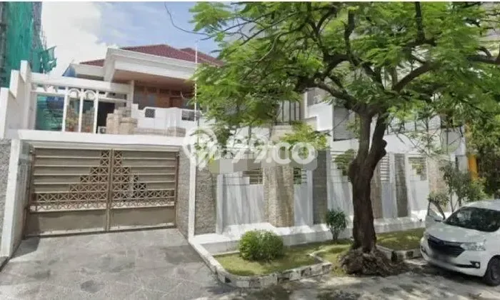 Ready to Use! Premium House LT 1080m2 Desain Modern di Raya Darmo Ready to Use! Premium House LT 1080m2 Desain Modern di Raya Darmo