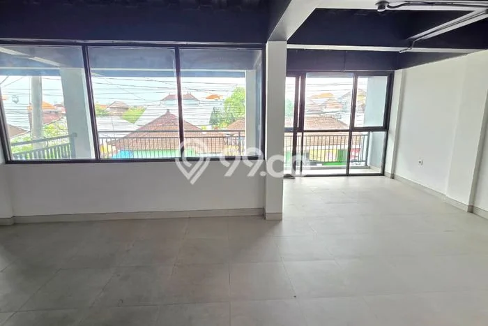 Ruko For Rent di Seminyak, Luas 250m², Lokasi Strategis, Ready Bisnis Ruko For Rent di Seminyak, Luas 250m², Lokasi Strategis, Ready Bisnis