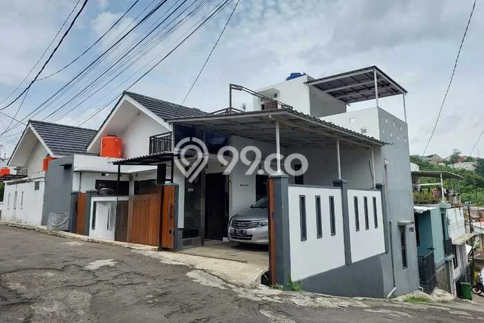 Rumah Modern Cantik 4 Kamar Siap Huni di Cimenyan Rumah Modern Cantik 4 Kamar Siap Huni di Cimenyan