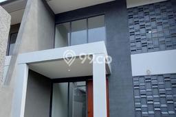 Dijual Cepat Rumah Bagus Siap Huni LB 180m2 di Cinere, Depok Dijual Cepat Rumah Bagus Siap Huni LB 180m2 di Cinere, Depok