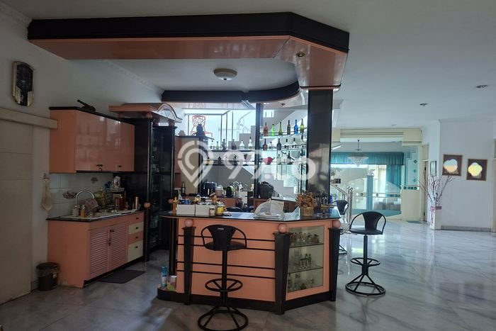 Hunian Elit LB 486m2 Siap Huni Desain Elegan di Puri Indah, Jakarta Barat Hunian Elit LB 486m2 Siap Huni Desain Elegan di Puri Indah, Jakarta Barat