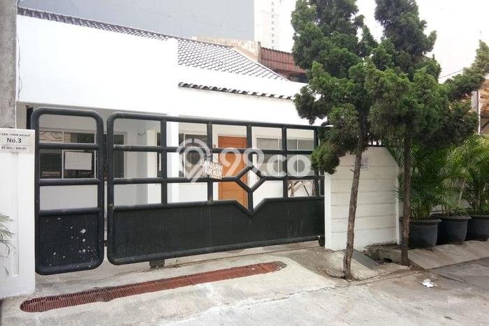 Jarang Ada! Rumah Kontrakan 6 Kamar Bagus Siap Huni Tanjung Duren Jarang Ada! Rumah Kontrakan 6 Kamar Bagus Siap Huni Tanjung Duren