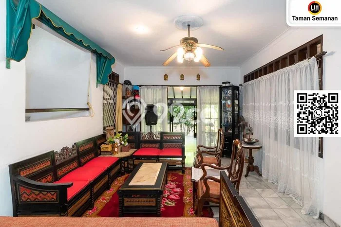 Hunian Eksklusif Siap Huni LT 552m2 di Ciputat Timur, Tangerang Selatan Hunian Eksklusif Siap Huni LT 552m2 di Ciputat Timur, Tangerang Selatan
