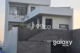 Lokasi Ideal! Vila Kawasan Cemagi, Dimensi 153m2m², Area Asri dan tenang Lokasi Ideal! Vila Kawasan Cemagi, Dimensi 153m2m², Area Asri dan tenang