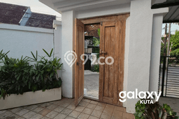 Peluang Langka! Vila di Nusa Dua, Ukuran 180m2m², Posisi Strategis akses ke berbagai kebutuhan Peluang Langka! Vila di Nusa Dua, Ukuran 180m2m², Posisi Strategis akses ke berbagai kebutuhan