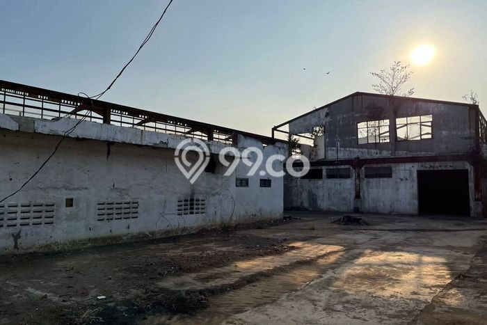 Area Ramai! Pabrik Dijual di Cimahi Selatan untuk Bisnis Luas Bangunan 1e+08m2 Area Ramai! Pabrik Dijual di Cimahi Selatan untuk Bisnis Luas Bangunan 1e+08m2