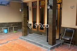 Jual Cepat Rumah 5 KT 2 KM di Kawasan Komersial , Bandung Jual Cepat Rumah 5 KT 2 KM di Kawasan Komersial , Bandung