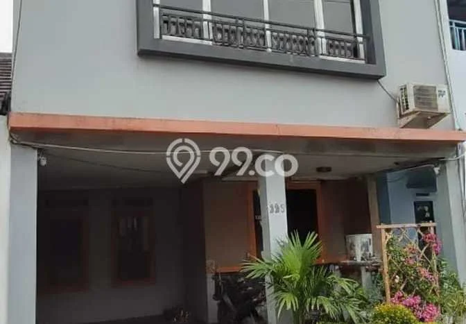 Dijual Hunian Rumah Terawat 7 Kamar di Sariwangi, Bandung Dijual Hunian Rumah Terawat 7 Kamar di Sariwangi, Bandung