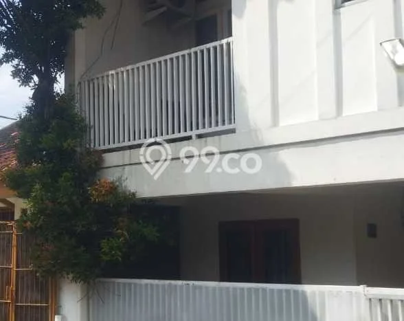 Rumah Luas Asri 5 KT Siap Pakai di Kopo Bandung Rumah Luas Asri 5 KT Siap Pakai di Kopo Bandung