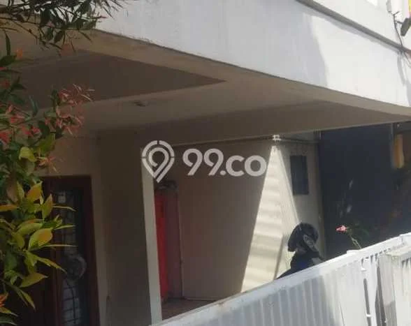 Rumah Luas Asri 5 KT Siap Pakai di Kopo Bandung Rumah Luas Asri 5 KT Siap Pakai di Kopo Bandung