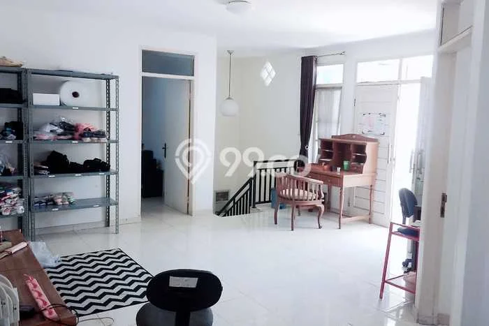Rumah Luas Asri 4 KT Siap Pakai di Soekarno Hatta Bandung Rumah Luas Asri 4 KT Siap Pakai di Soekarno Hatta Bandung
