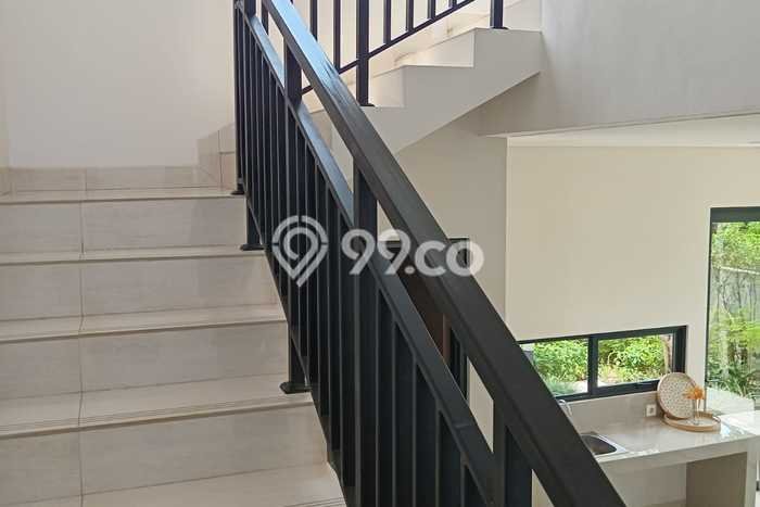 Dijual Rumah Strategis Bagus Punya 2 KT di Karawang Barat Karawang SHM Dijual Rumah Strategis Bagus Punya 2 KT di Karawang Barat Karawang SHM