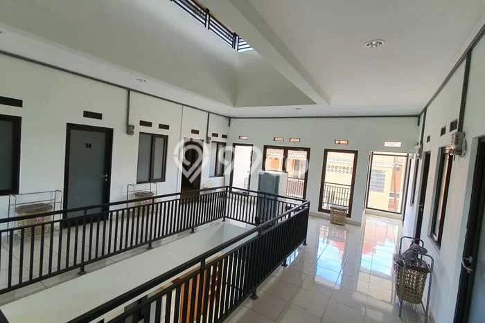 Unit Kost Dijual di Jatinangor dengan 15 Kamar Tidur & Luas Bangunan 585m2 Unit Kost Dijual di Jatinangor dengan 15 Kamar Tidur & Luas Bangunan 585m2