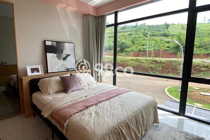 Ready to Use! Luxury House LT 180m2 Desain Modern di Kota Baru Parahyangan Ready to Use! Luxury House LT 180m2 Desain Modern di Kota Baru Parahyangan
