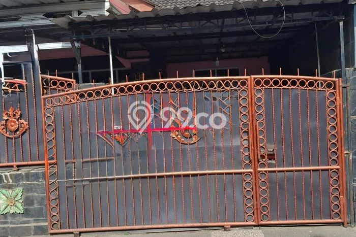Rumah Luas Asri 4 KT Siap Pakai di Cibaduyut Bandung Rumah Luas Asri 4 KT Siap Pakai di Cibaduyut Bandung