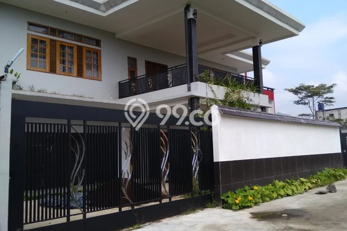 For Sale! Luxury House LT 1070m2 Desain Elegan di Bandung Selatan For Sale! Luxury House LT 1070m2 Desain Elegan di Bandung Selatan