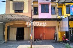 Unit Ruko Disewa Lokasi Manyar, Gresik Spesifikasi Luas Bangunan 225m2 Unit Ruko Disewa Lokasi Manyar, Gresik Spesifikasi Luas Bangunan 225m2