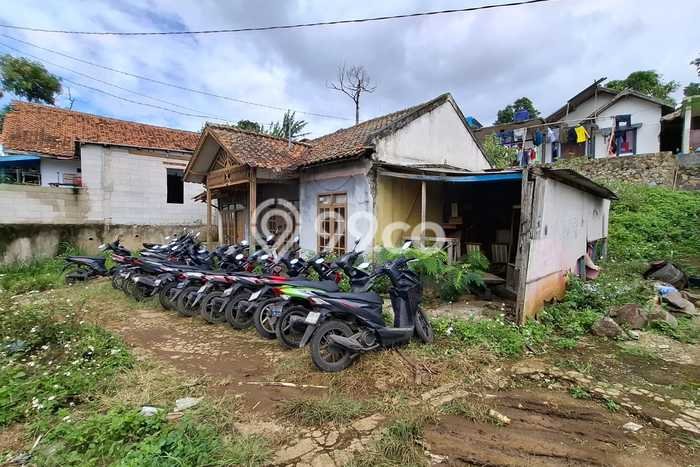 Dijual Tanah di Cisarua Bandung Barat Luas 280m2 SHM Dijual Tanah di Cisarua Bandung Barat Luas 280m2 SHM