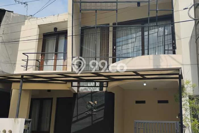 Disewakan! Rumah 3 Kamar Tidur &
2 Kamar Mandi di Cigadung, Bandung Disewakan! Rumah 3 Kamar Tidur &
2 Kamar Mandi di Cigadung, Bandung