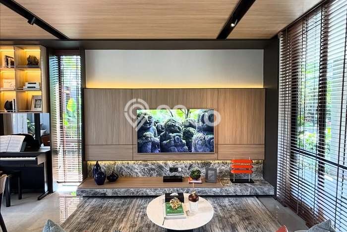 Rumah Luas Asri 4 KT Siap Huni di Lippo Karawaci Tangerang Rumah Luas Asri 4 KT Siap Huni di Lippo Karawaci Tangerang