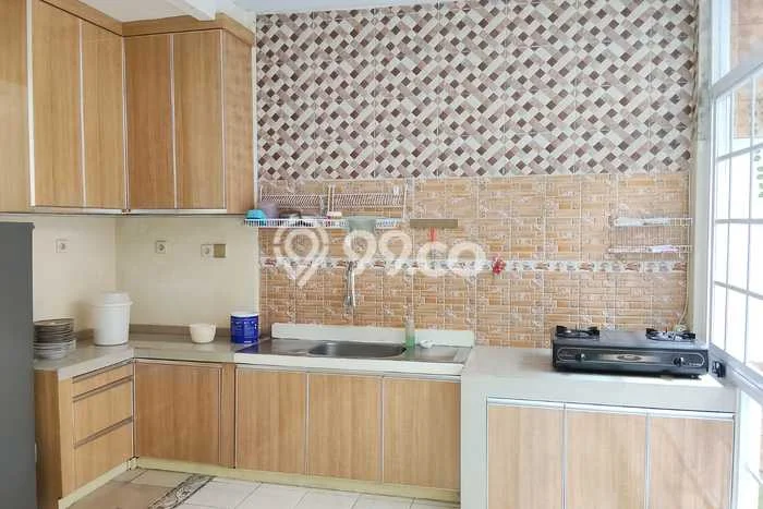 Jarang Ada! Rumah Kontrakan 4 Kamar Bagus Siap Huni Lippo Karawaci Jarang Ada! Rumah Kontrakan 4 Kamar Bagus Siap Huni Lippo Karawaci