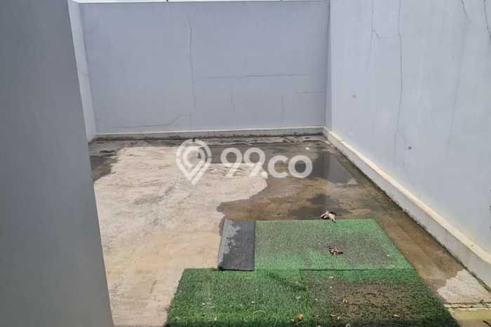 Disewakan! Rumah 3 Kamar Tidur &
2 Kamar Mandi di Lippo Karawaci, Tangerang Disewakan! Rumah 3 Kamar Tidur &
2 Kamar Mandi di Lippo Karawaci, Tangerang