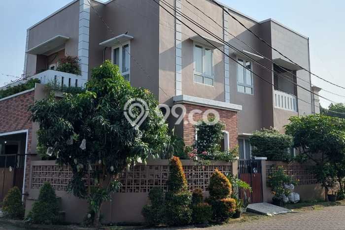 Hunian Mewah Dijual LT 159m2 di Curug, Tangerang Hunian Mewah Dijual LT 159m2 di Curug, Tangerang